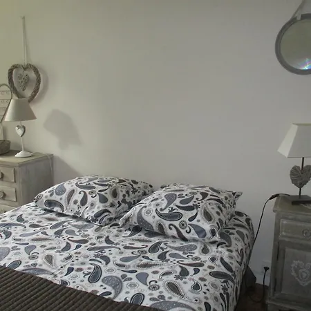 Du Lac Apartment *