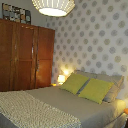 Du Lac Apartment *